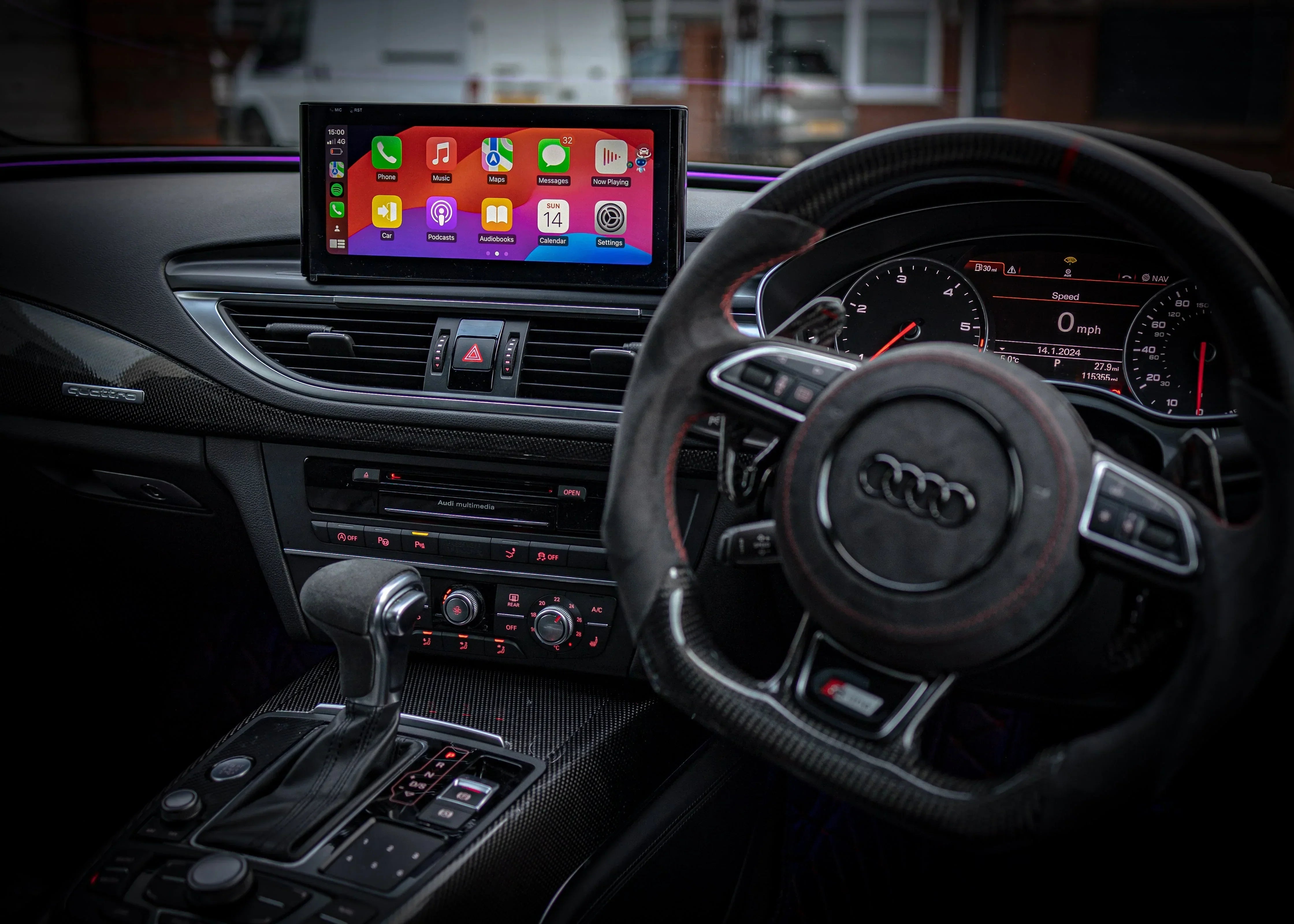 Wat is Apple CarPlay, hoe werkt het en waarom past het perfect bij onze navigatiesystemen?